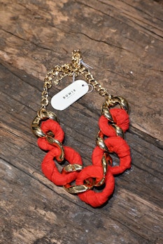 BOW 19 || HALSBAND Röd