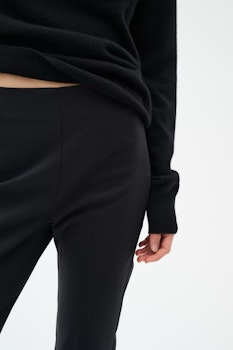 IN WEAR || ZiggilW byxa