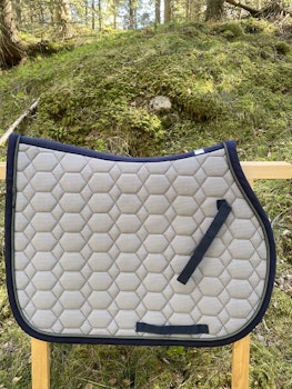 Rider by Horse bambu mesh