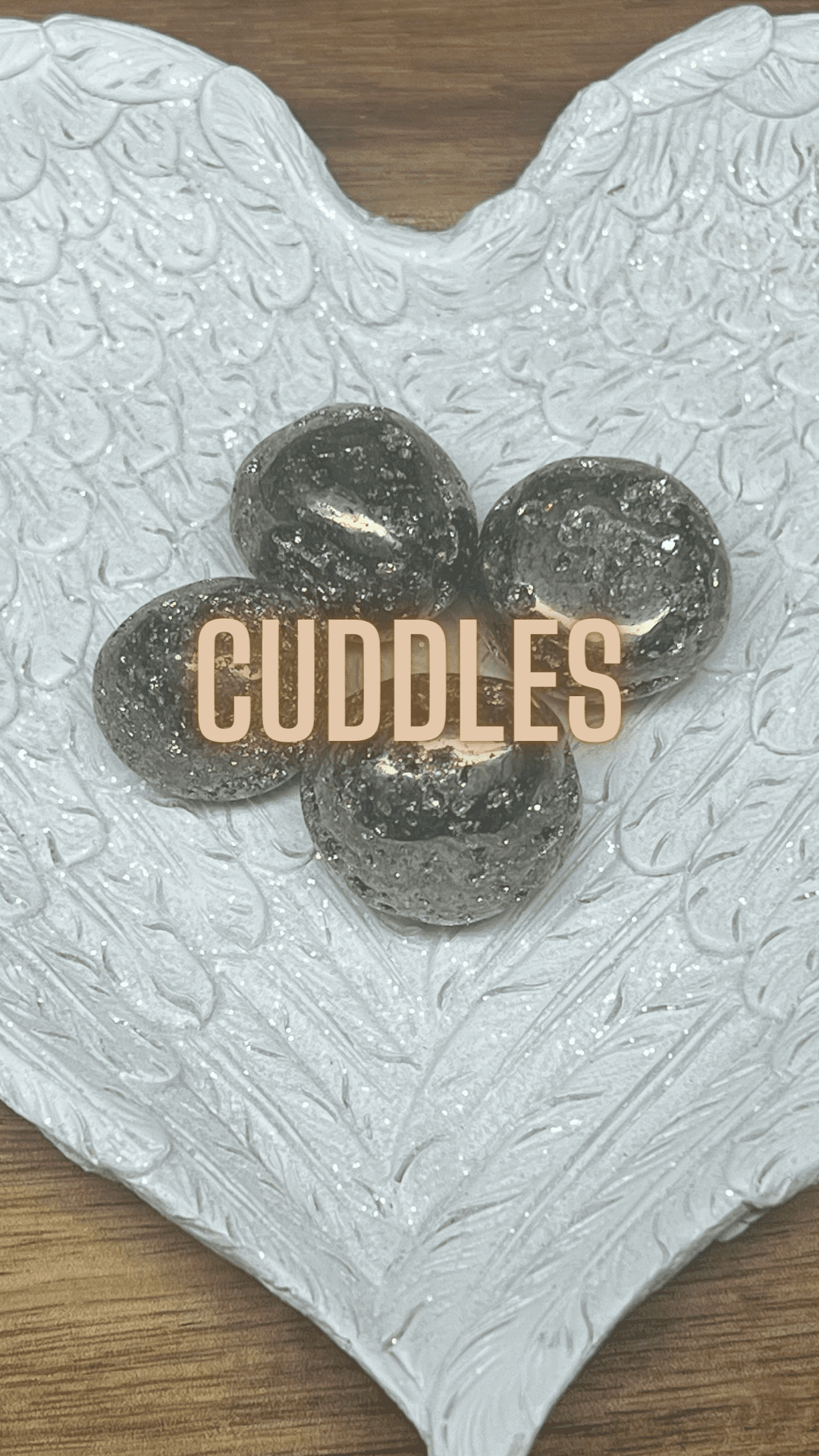Holisticcare Kristaller & Salong Artistas > Cuddles