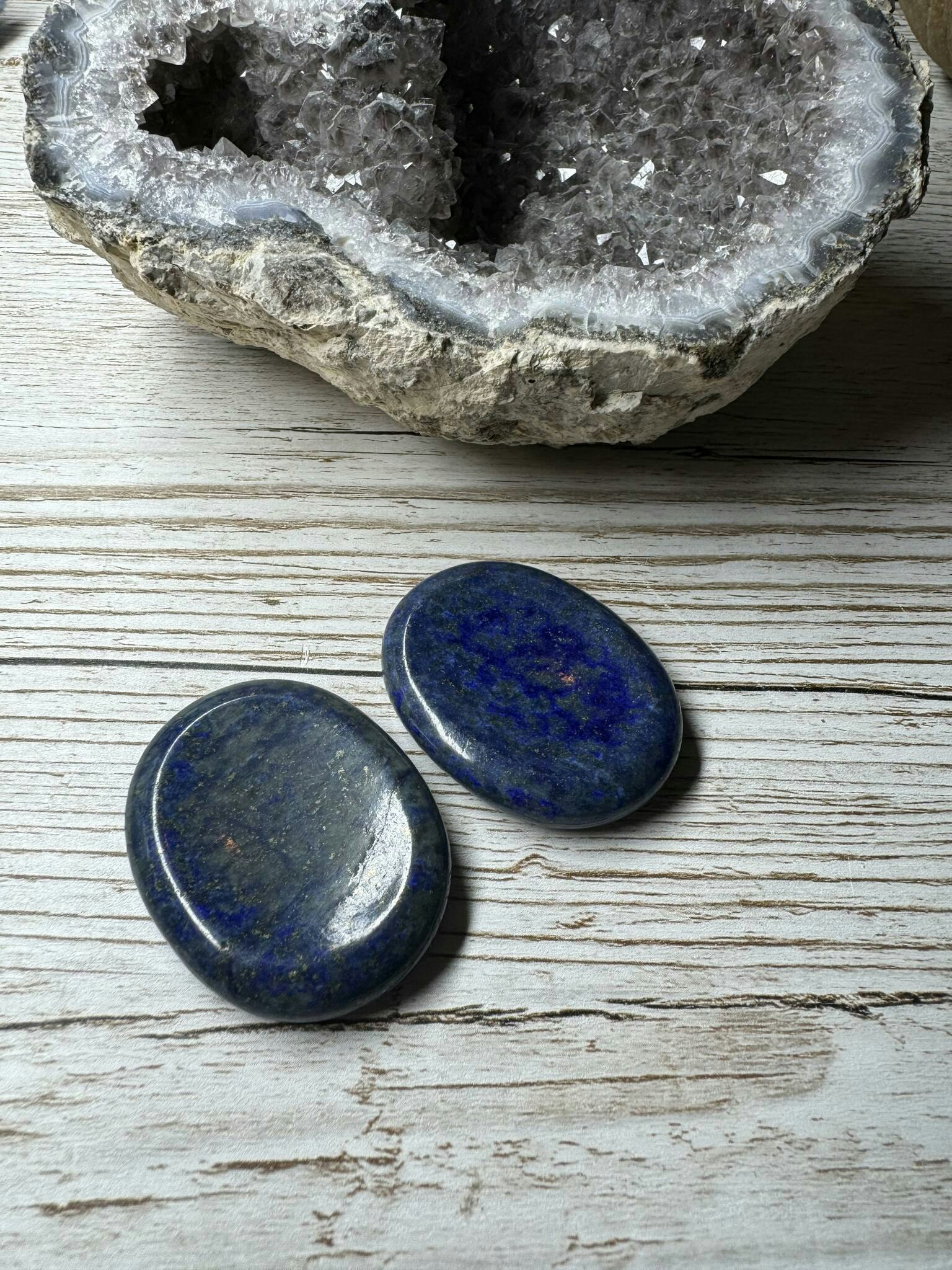 Lapis lazuli ovalformad