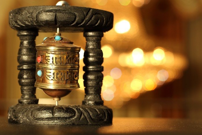 Holisticcare Kristaller & Salong Artistas