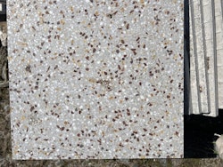 B20: Terrazzo, Slipad, 10 mm, 400 x 400, 16 m2
