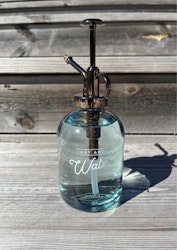 Blomspruta i glas