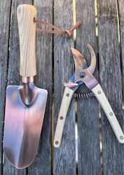 Trädgårdsspade & sekatör