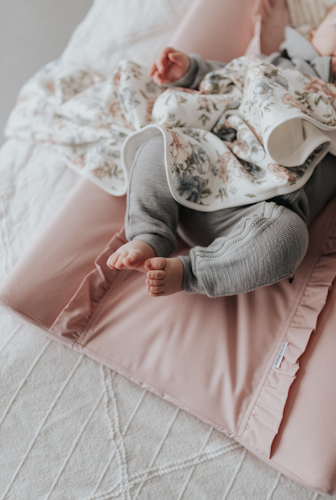 Babylove, stellematte med volanger, rosa