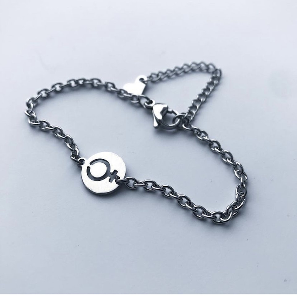 Armband: Female