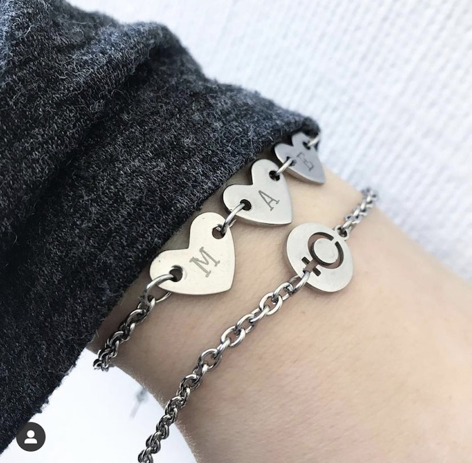 Armband: Female
