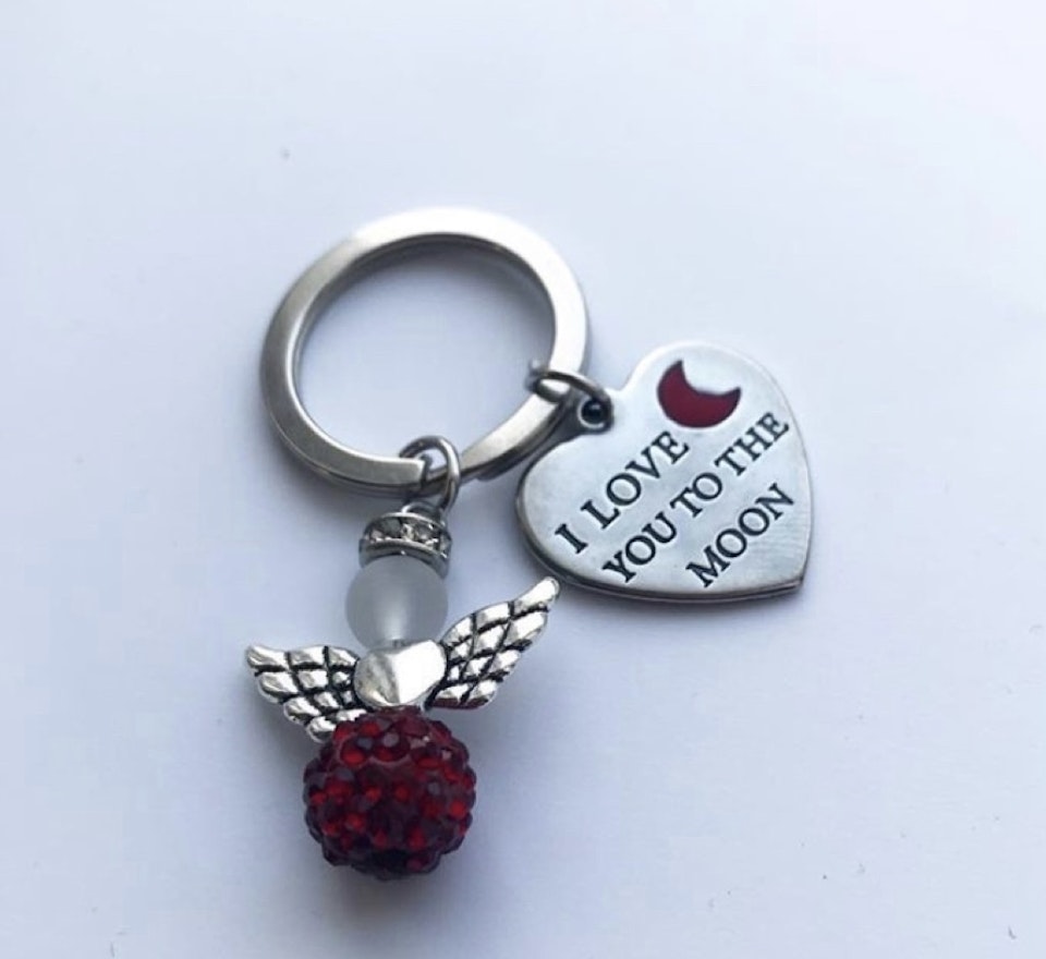 ”I love you to” med röd ängel