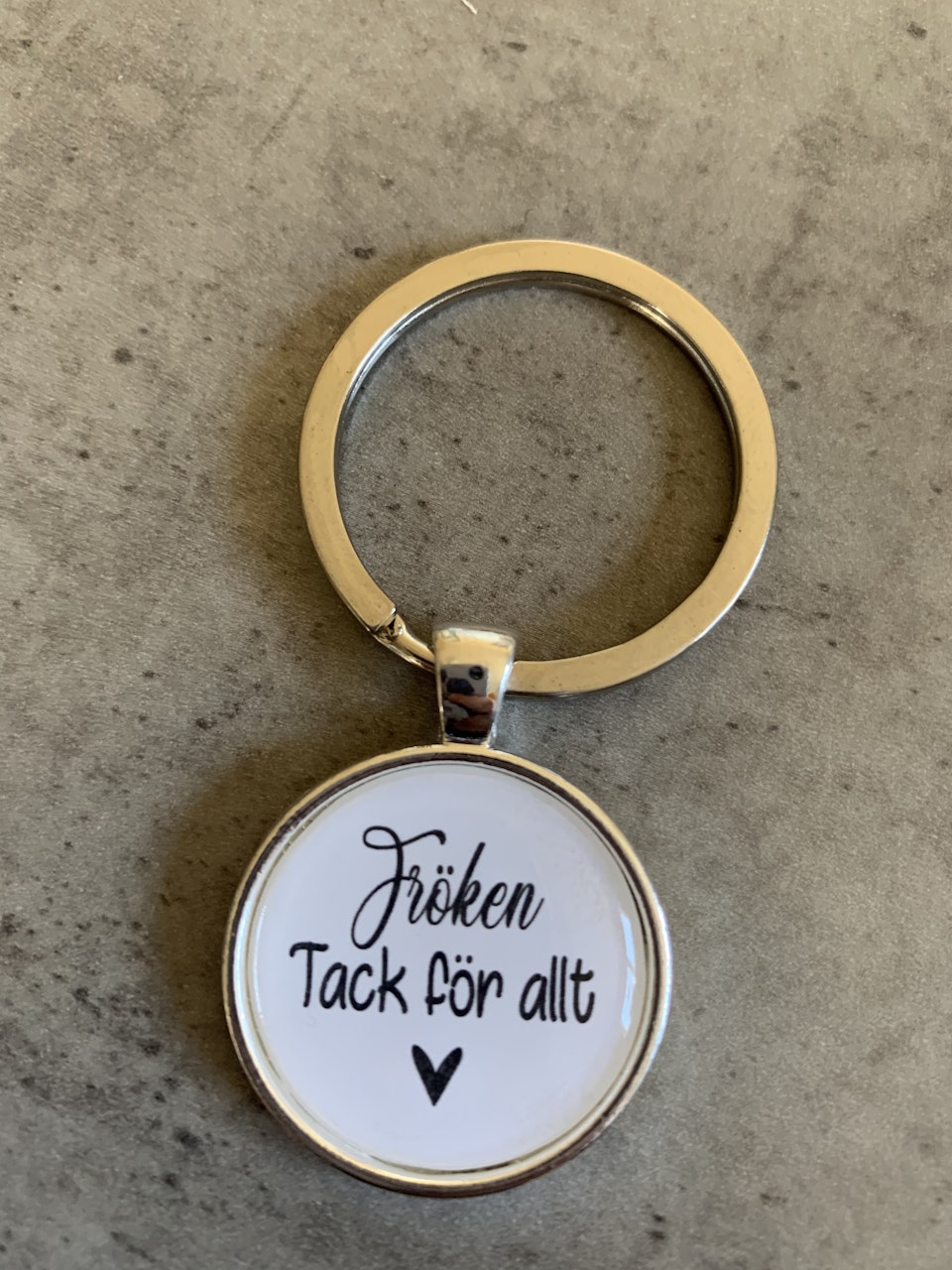 Nyckelring med färdiga texter