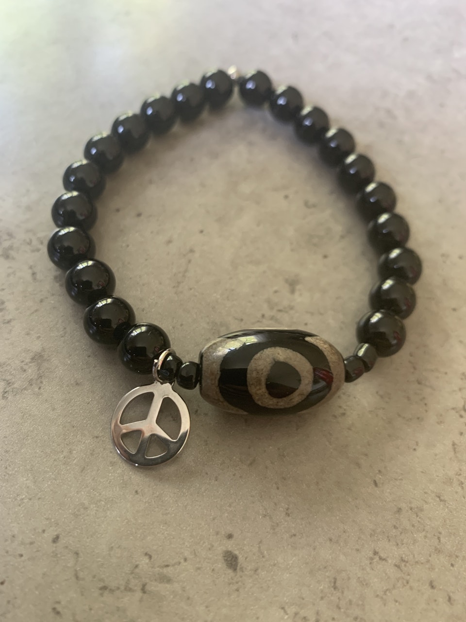 Armband: DZI peace