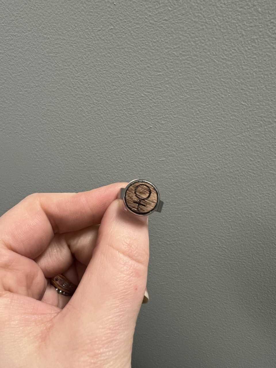Justerbar ring - trä coin