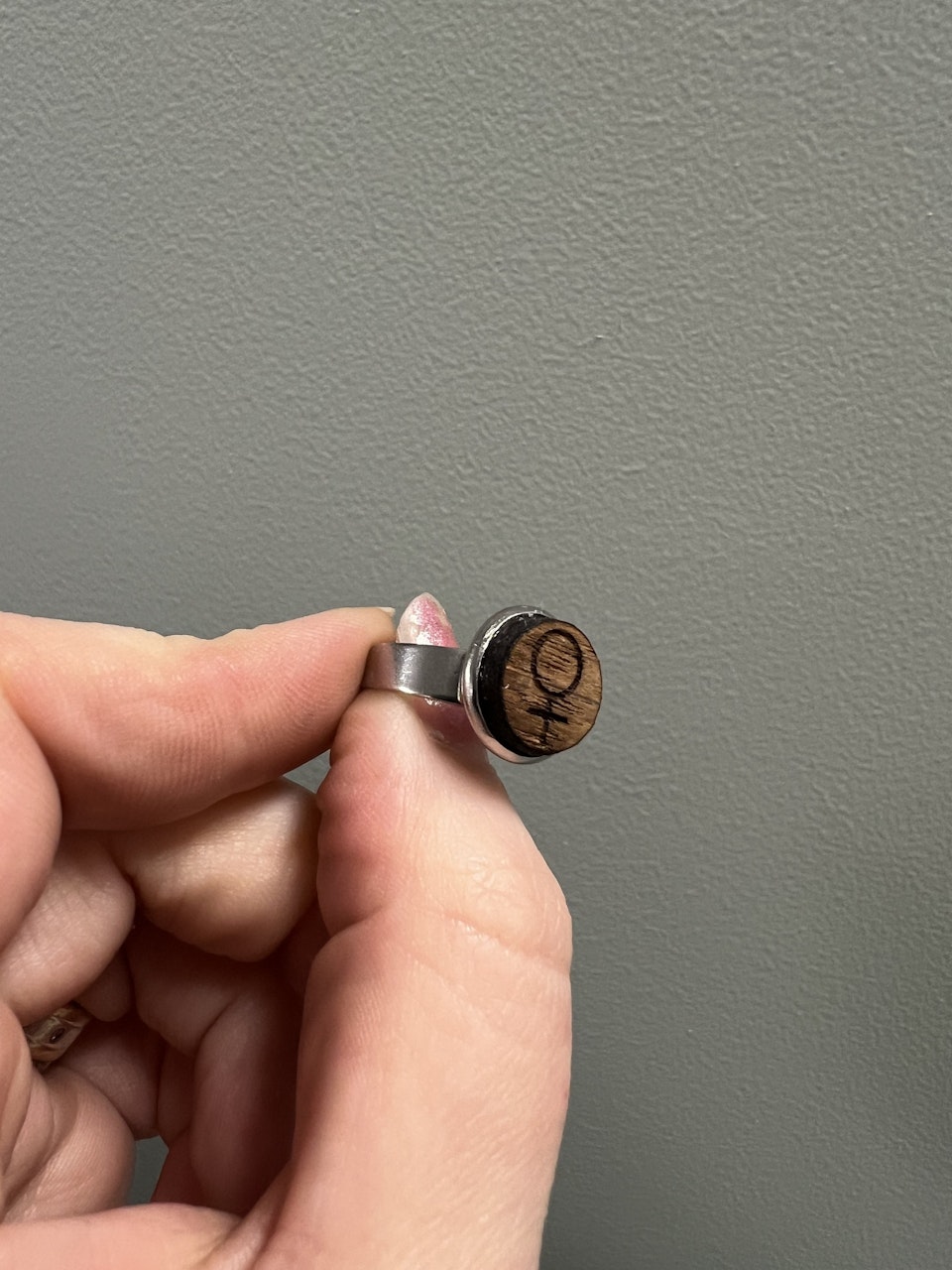 Justerbar ring - trä coin