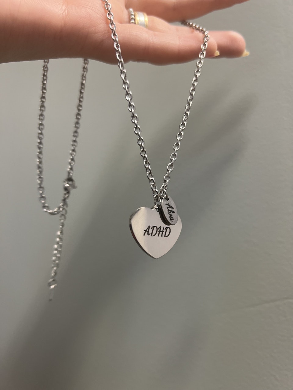 Halsband: hjärta med mindre oval (rostfritt stål)