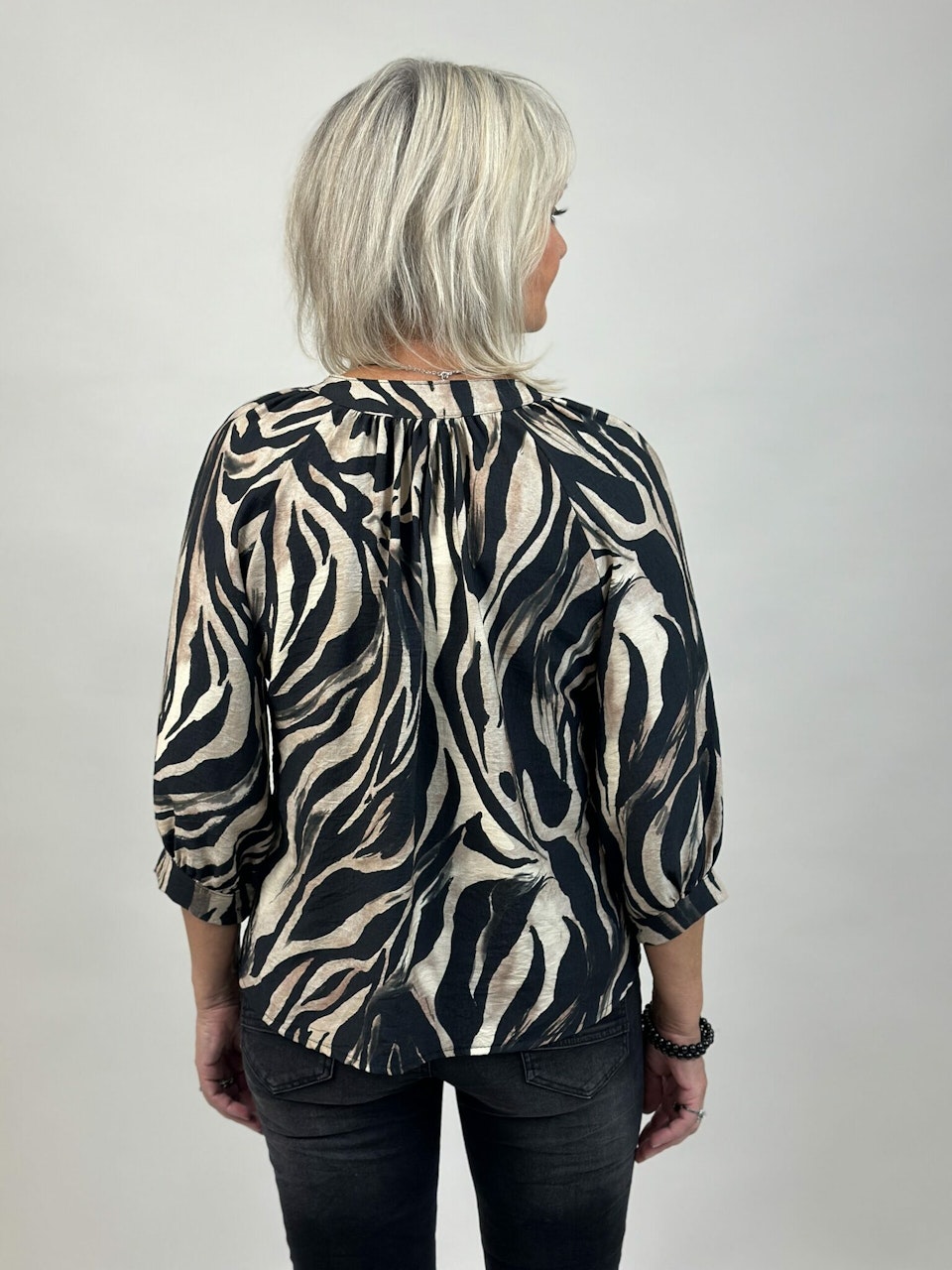 Blus: Amy leopard