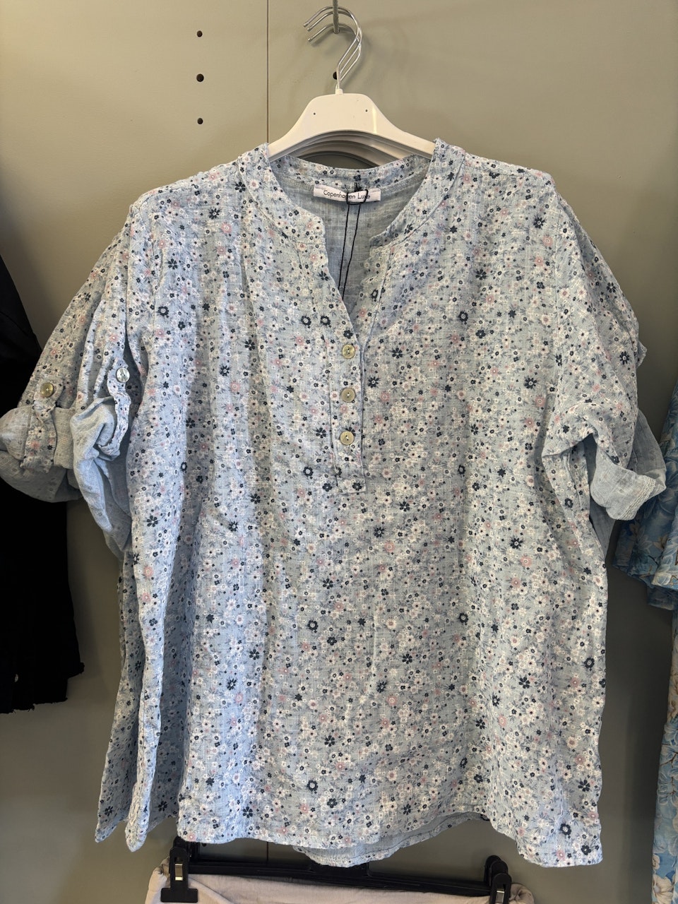 Blus: Sofia
