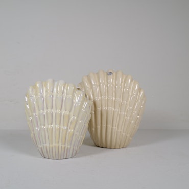 Midcentury Modern Pair of Seashell Vases by Vicke Lindstrand , Sweden