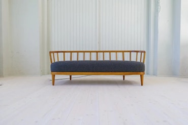 Mid-Century Modern Sculptural Sofa Model "Värend" Carl Malmsten, 1942