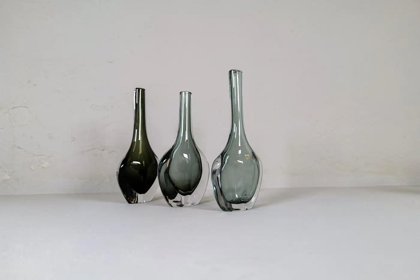 Midcentury Collection of 12 Pieces Art Glass Nils Landberg Orrefors Sweden 1950s