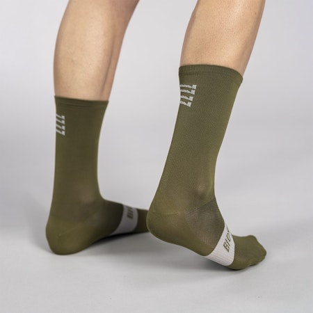 Classic Socks | Olive | Unisex