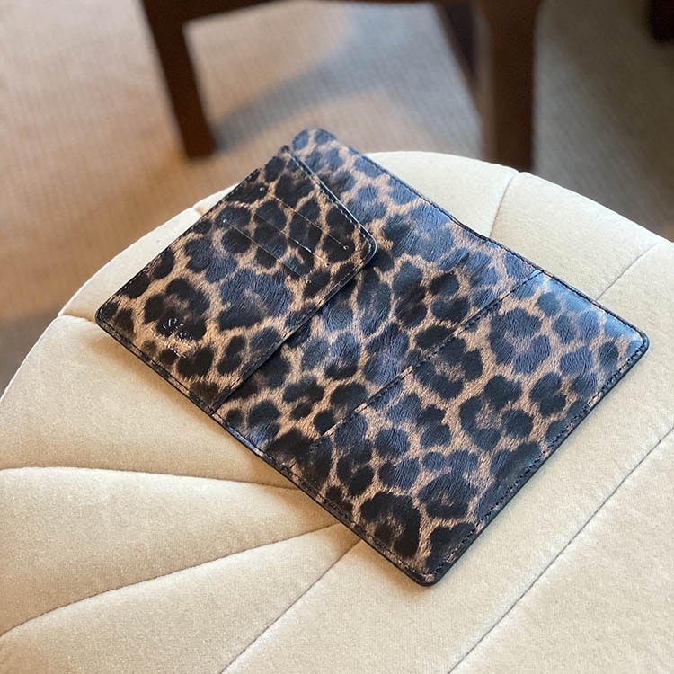 Leopard passfodral med gravyr