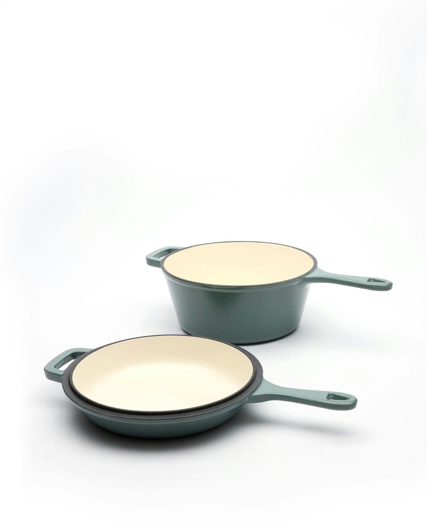 Set aus einer tiefen Traktorpfanne aus Gusseisen mit einer Bratpfanne aus Gusseisen – Viento Verde