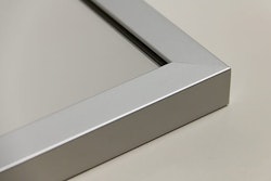 FRAMO speil  i sølvfarget aluminiumsramme - 80 x 80cm
