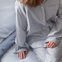 Runmarö pyjamas marin/vit flera storlekar