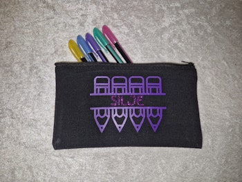 Svart canvas zipper mappe
