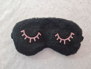 Lukka øyne sovemaske