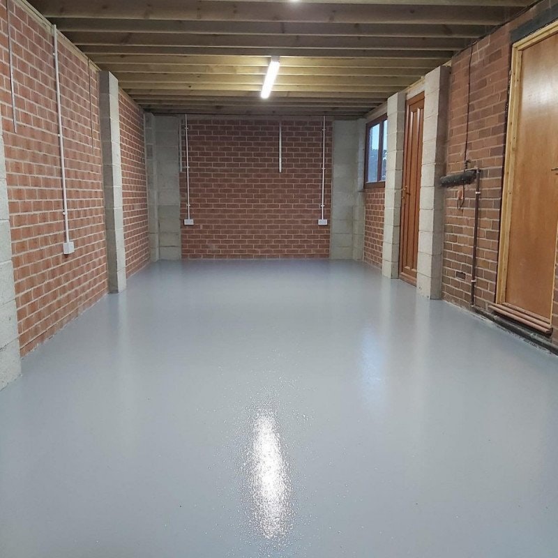 Medelgrått epoxigolv | Garage