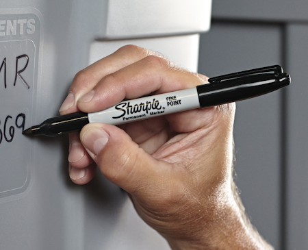 Sharpie permanent marker, Svart