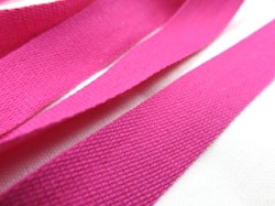 B500 Bomullsband 14 mm cerise (20 m)