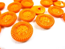 K386 Knapp 22 mm Blomma orange (25 st)