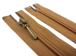 D105 Blixtlås 30 cm Opti 4 mm spiral ej delbar brun