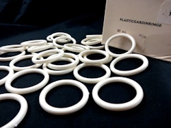 S389 Gardinring plast 30 mm vit (50 st/fp)