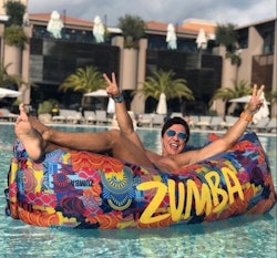 Zumba Inflatable Lounger