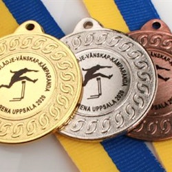 Medalj 40 mm med idrottsmotiv, band & text