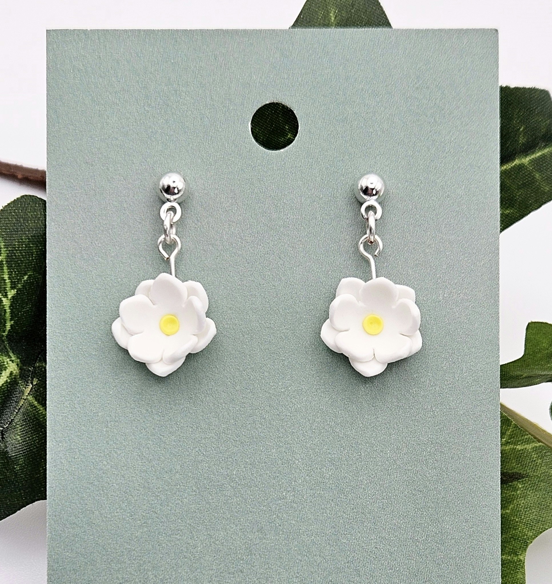Små vita blommor