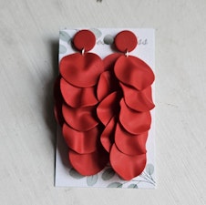Röda blad i fem nivåer