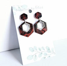 Rödsvarta hexagoner