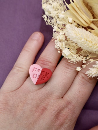 F*CK OFF, ring