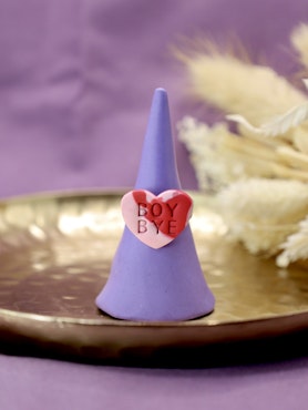 BOY BYE, ring