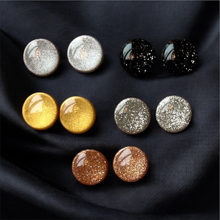 Sparkle studs - fem färger!
