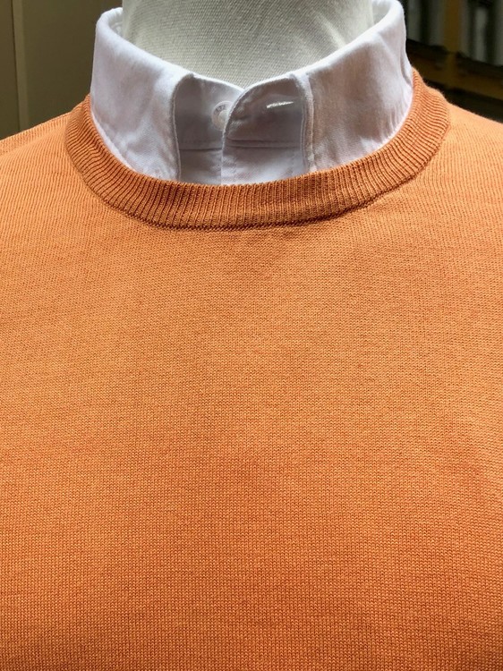 Rundhalsad tröja i Pima Cotton - orange 054