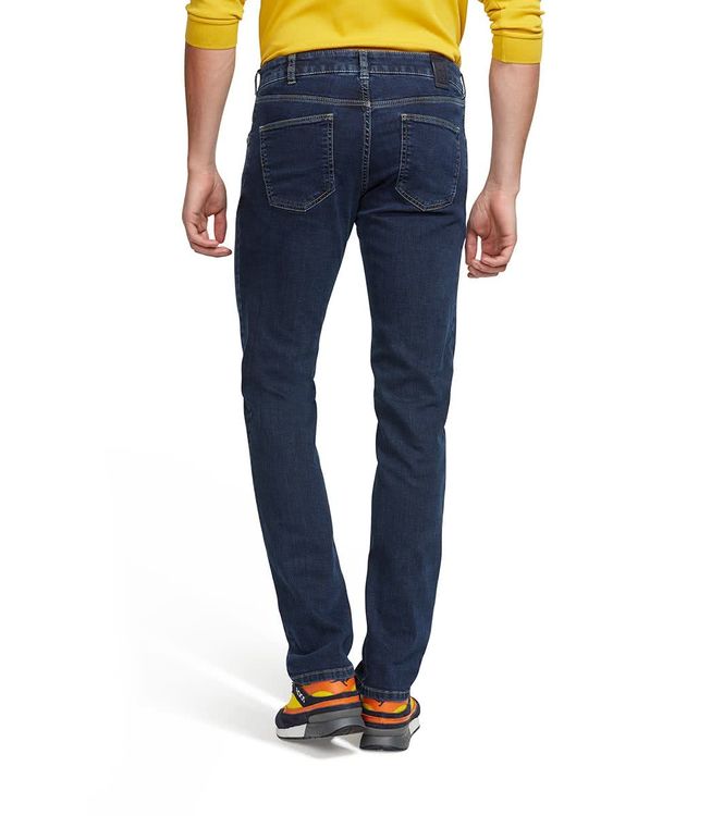 Mörkblå jeans i smal modell