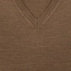 V-hals tröja i merino, mellanbrun melerad, MV230