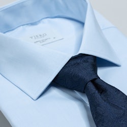 Ljusblå skjorta fine twill, 2-ply, B1004