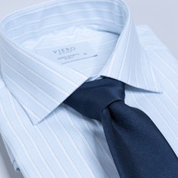 Randig skjorta, ljusblå med vita ränder, twill , 2-ply, B1044