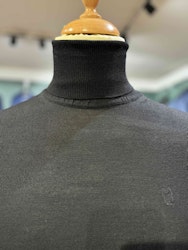 Turtleneck  stickad merino - svart